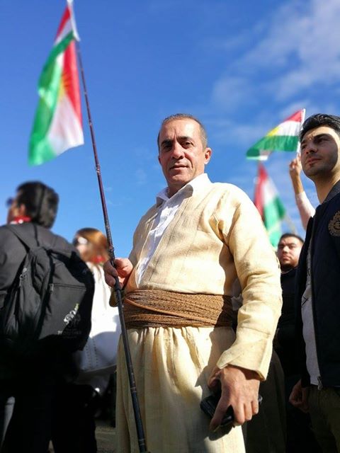 به‌ وێنه‌.. پشتيوانى كوردانى سويد له‌ ريفراندۆمى سه‌ربه‌خۆيى كوردستان ببينه‌